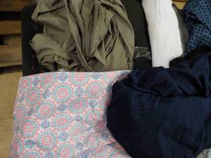 Sheets, Bed skirts and Curtains- va...