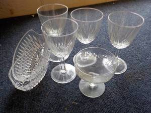 Lot of unclaimed Items- see all pic...