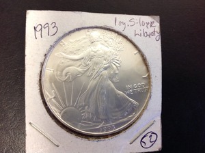 lot 59 image: 1993 1 oz Liberty Silver Coin