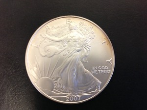 lot 61 image: 2007 1 oz Liberty Silver Coin