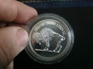 lot 131 image: Buffalo 1 oz Silver Coin