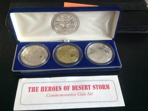 lot 140 image: Heroes of Desert Storm Commemorative Coin Set