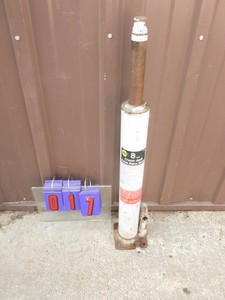 8 ton cherry picker ram. Tested & works. As shown.