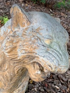 lot 13 image: Cement Tiger Statue
