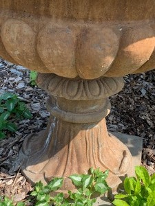 lot 38 image: Large Cement Planter