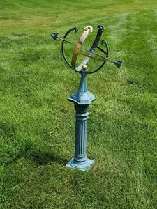 lot 154 image: Astronomical Metal & Brass Yard Decor