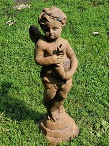 lot 175 image: Cement Cherub Water Fountain Statue