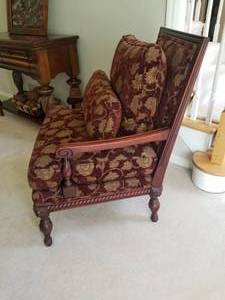 lot 10 image: Colorful Luxury Bergere Chair