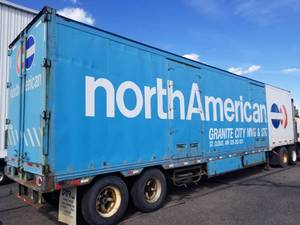lot 2 image: 1982 Kentucky Moving Van Trailer