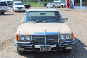 1973 Mercedes 450 SE - Very Clean Car -