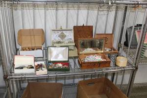 lot 216 image: Mens Pocket Watches, Mens and Womens Watches, Womens Jewelry with Jewelry Boxes