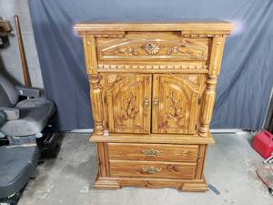Dresser Cabinet