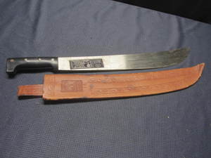 lot 13 image: Machete