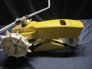 lot 38 image: Walking Tractor Sprinkler