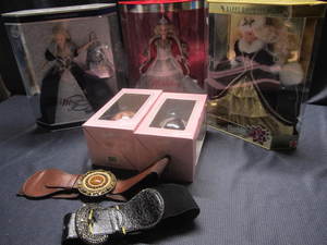 lot 43 image: Ltd Ed Barbies