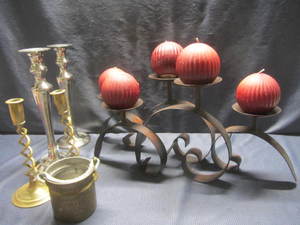 lot 50 image: Candle Holders