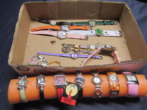 lot 78 image: Ladies Wrist Watches