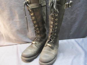 lot 119 image: HD Ladies Boots