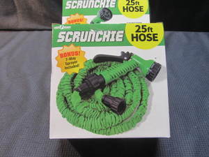 lot 133 image: Scrunchie Hose