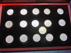 lot 109 image: Kennedy Half Dollars