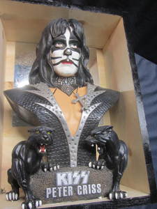 lot 159 image: KISS Collector Bust