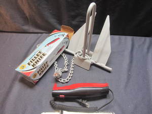 lot 164 image: Anchor & Electric Filet Knife