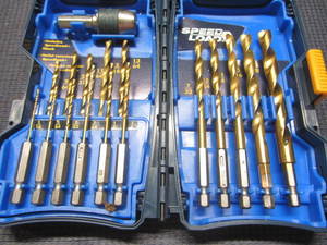 lot 181 image: Ryobi Speed Load Bit Set