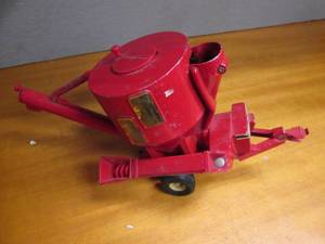 Case International Farm Implement I...