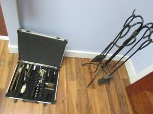 Gun Cleaning Kit in Case & Fireplac...