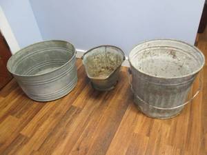 (3) Galvanized Vintage Tubs See Ph...