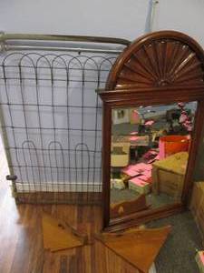 Mirror, Metal Gate, & (2) Corner Di...