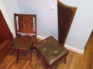 (2) Vintage Chairs Unique See Pho...