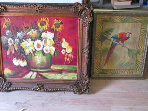 (2) Wall Art Pieces Parrot & Flowe...