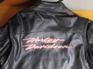 Harley Davidson Jacket (Size M) E...