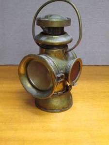 Howes & Burleyl Lantern See Photos...