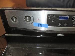 Whirlpool Oven Untested 2 Missing Knobs