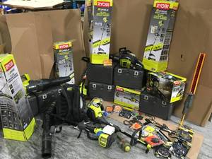 PALLET WITH OUTDOOR RYOBI ASSORTED TOOLS CUSTOMER RETURNS SEE PICS