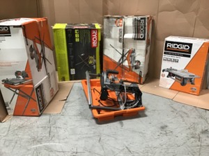 lot 7 image: PALLET WITH RIGID & RYOBI TOOLS TILE SAWS CUSTOMER RETURNS SEE PICS
