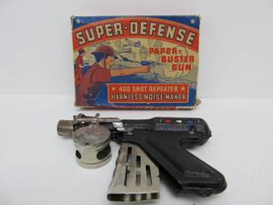 lot 26 image: Old Vintage Langson SUPER-DEFENSE Paper Blaster Toy Gun wOriginal Box