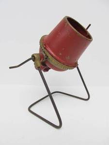 lot 29 image: Excellent Old Vintage Cast Metal Cement Mixer Toy or Salesman Sample 