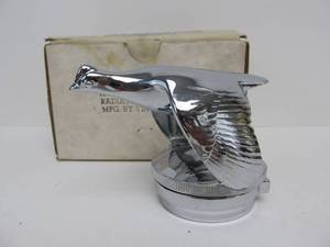 lot 33 image: NOS Vintage Flying Quail Radiator Cap Hood Ornament