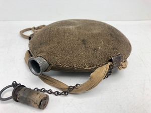 lot 176 image: Authentic Civil War New York Depot Federal Model Canteen wOriginal Wool Cloth Cover & Strap