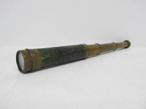 lot 74 image: Antique Brass Telescoping Spy Glass