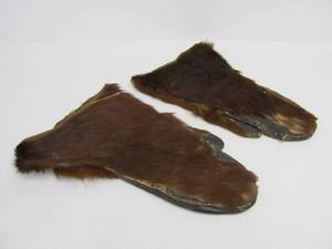 lot 78 image: Antique Leather & Animal Pelt Trappers Gloves