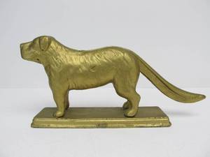 lot 92 image: Antique Gilt Cast Iron Figural Dogg Nutcracker
