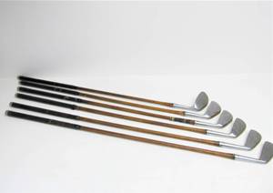 lot 103 image: Matching Set of 6 Antique SPALDING BROS Hickory Shaft Golf Clubs