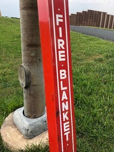 lot 186 image: Vintage FIRE BLANKET Industrial Steel Box wBlanket