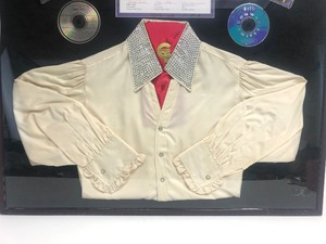 lot 211 image: Authentic Framed CONWAY TWITTY Owned Western Style Rhinestone Shirt