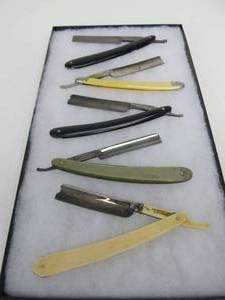 lot 135 image: Lot of 5 Antique Straight Razors