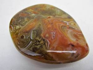 lot 137 image: Large Beautiful Polished Natural Silk Banded Lace Agate